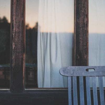 Cuộc Xâm Lăng Tâm Lý Của Nestlé: Khi Mùi Hương Đánh Bại Ngàn Năm Trà Đạo