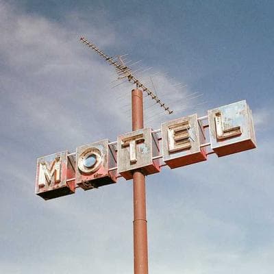 Cơn địa chấn tín dụng tư nhân: Khi 'cửa thoát hiểm' của các ông lớn bị thu hẹp